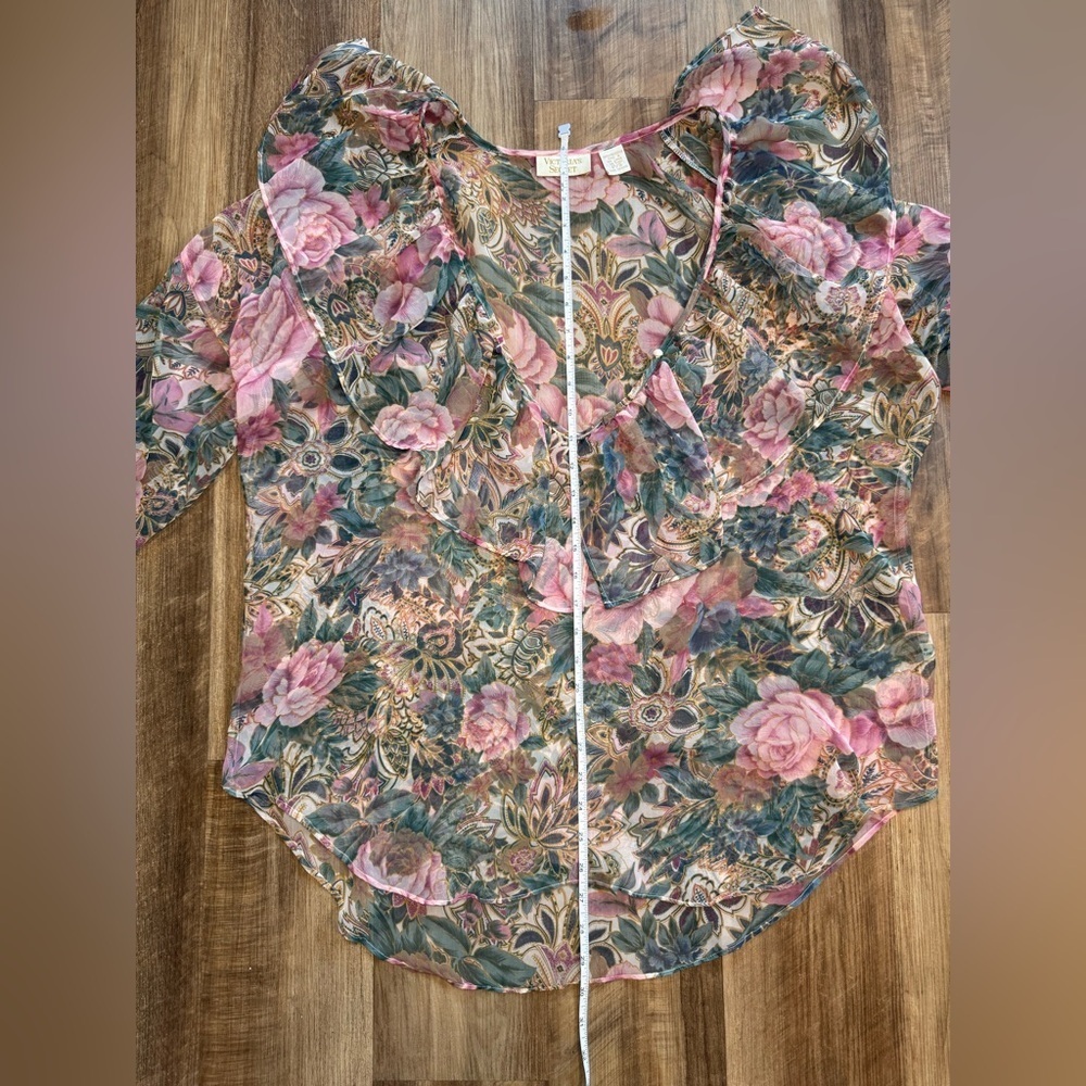 Vintage Gold Tag Victoria's Secret Floral Sheer Ruffle Poet Blouse Top w/Pearl - Picture 10 of 16